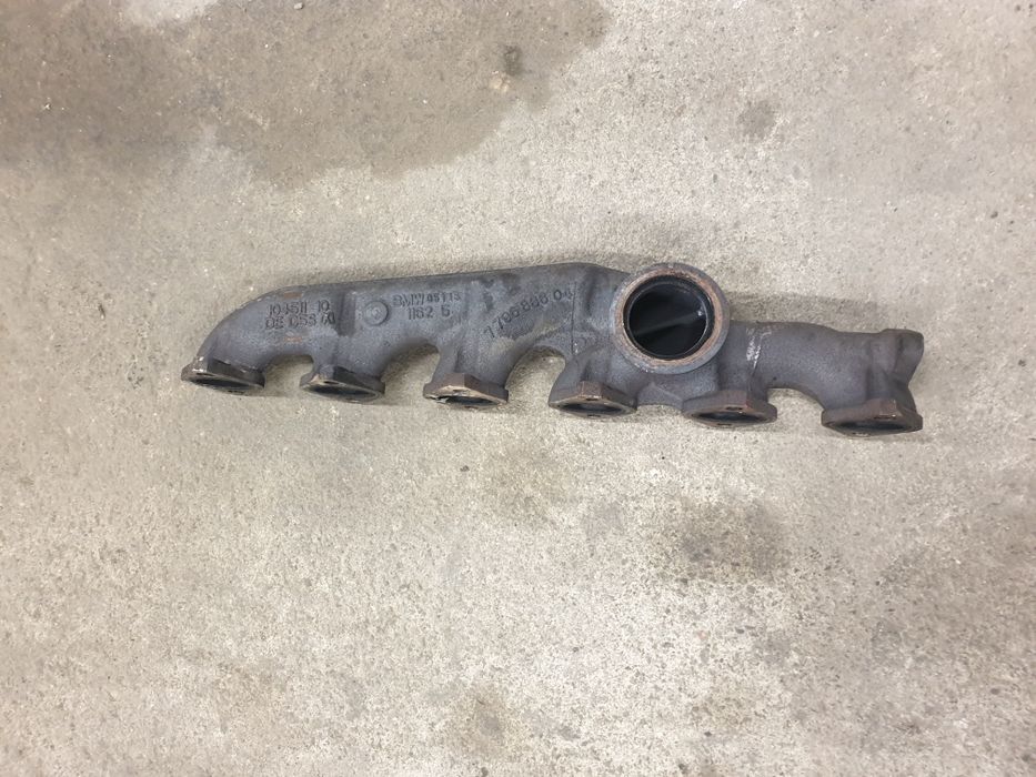 Изпускателен колектор