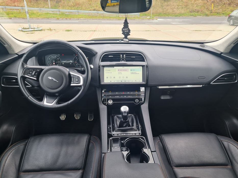 Vând Jaguar F - Pace 2019