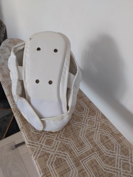 Шлем для каратэ новый