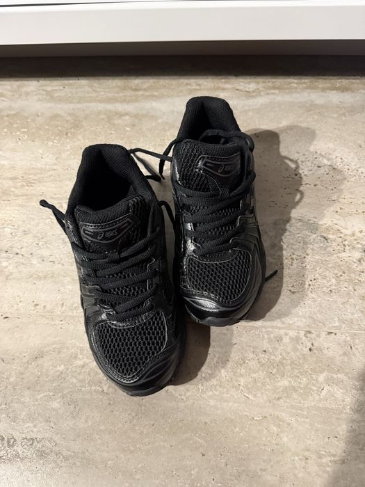 Asics Gel-Kayano 14 Triple Black