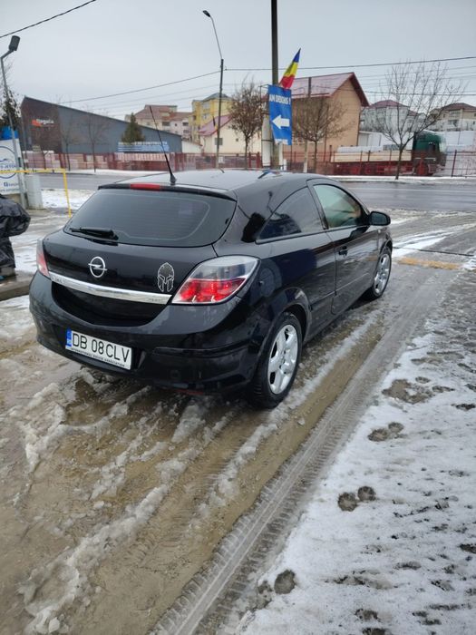 Opel astra GTC 1.9 TDCI