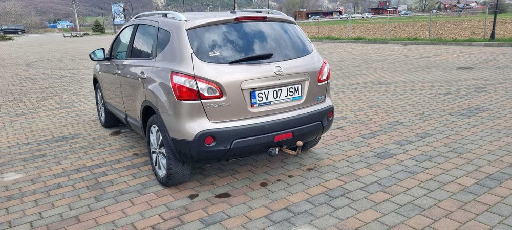 Nissan Qashqai 1.5DCI an 2011, full , volan dreapta, inmatriculat