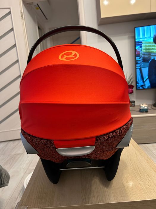 Scoica Cybex cloud Z I-size + adaptori