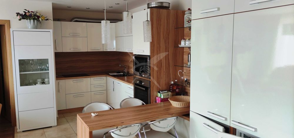 Продава се Тристаен апартамент в Свети Влас - 165 кв.м за 1273 €/кв.м - Снимка #5