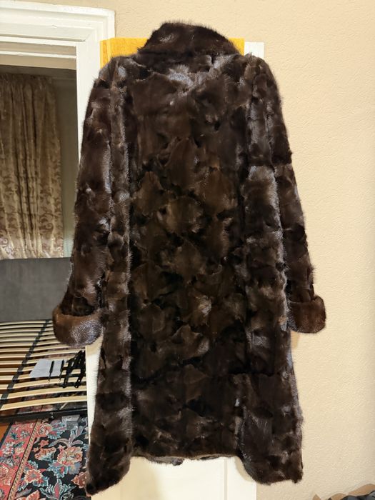 Продам  норковую шубу