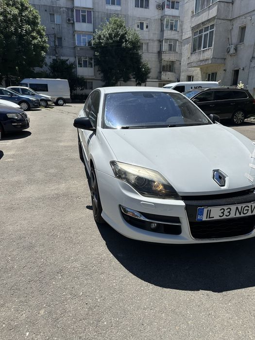 Renault laguna 3 avariat