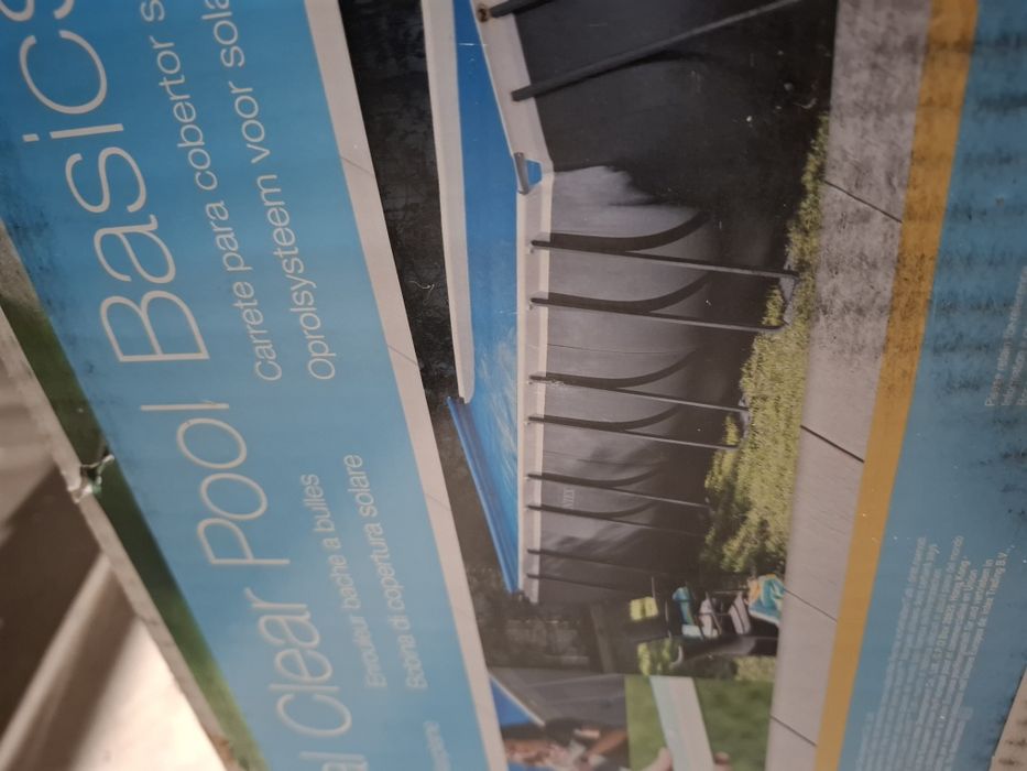 Sistem de acoperire piscina