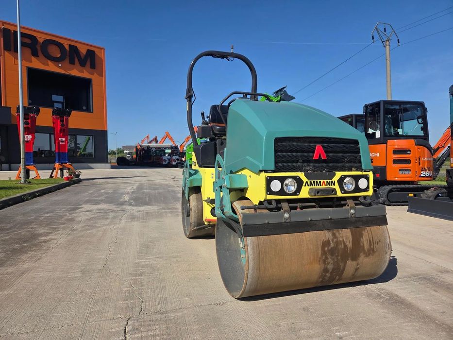 Ammann 2,65tone, latime tambur 1,2m, 2021, 259h, motor Kubota 31CP, lung 2,1m, intoarce in 2,5m, posibilitate leasing 3ani, CA NOU-PROMOTIE 19.900 EUR+Tva