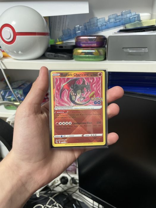 Radiant Charizard Pokemon Go 011/078