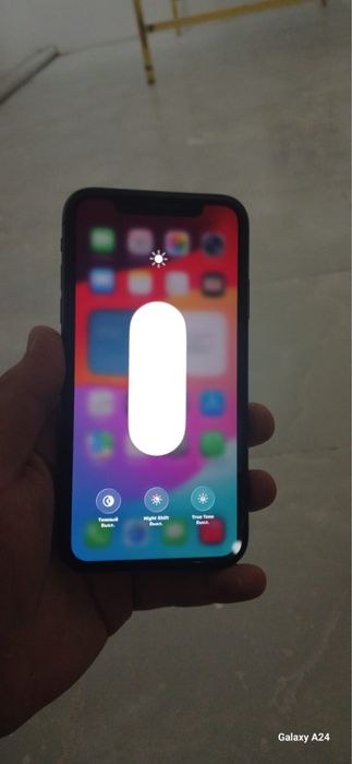 Айфон 11   память 64гб документ бар