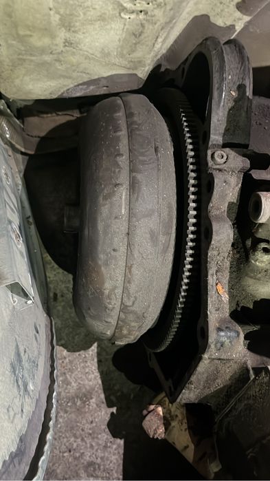 Мерседес 126 запчасти по двигателю