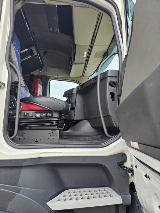 Volvo FH 460 CP MEGA