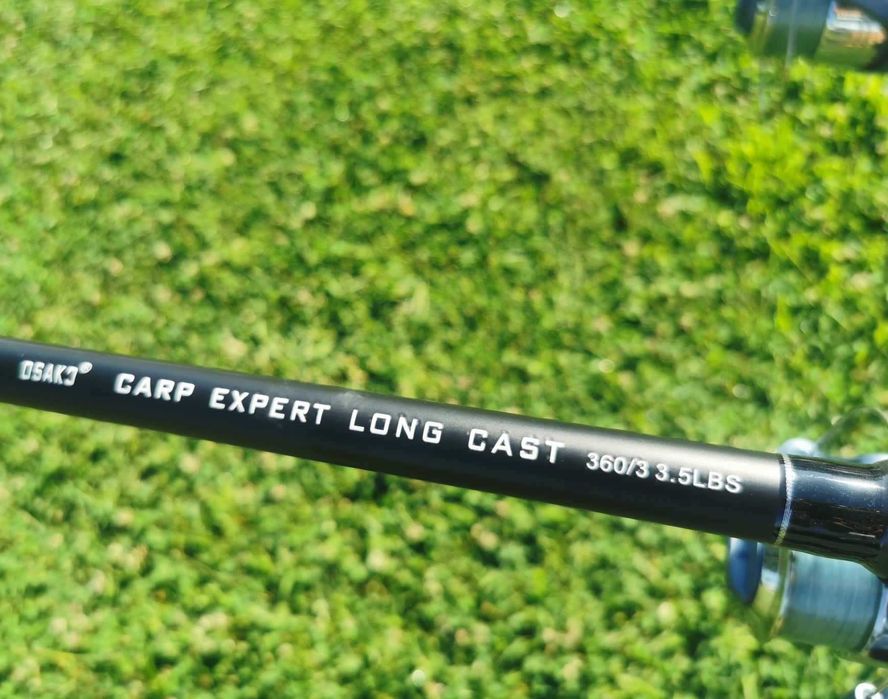 Три шарански въдици + три макари с байтрънер и влакна . НОВИ !!!