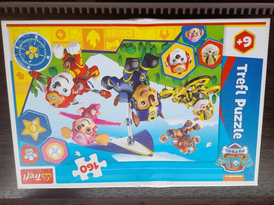 Vand puzzle 10 bucati