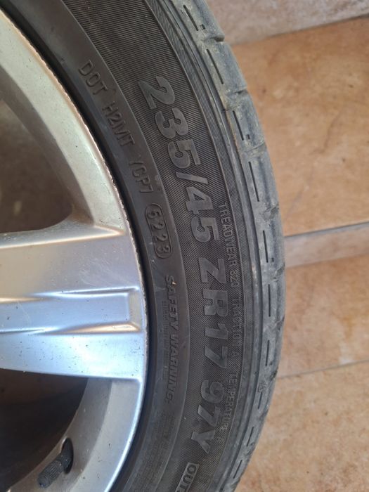 Roti Volkswagen Passat B7 235 45 17 vara