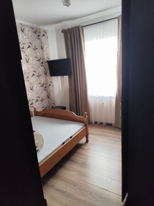Apartament de închiriat cu 2 camere
