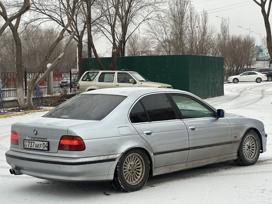 Продам bmw e39 1996год