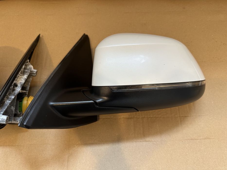 Oglinzi / Oglindă stânga, Oglindă dreapta BMW X5 F15 2014-2019