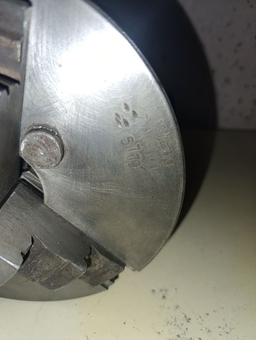 Сотилади токарный станок учун патрон,D-200