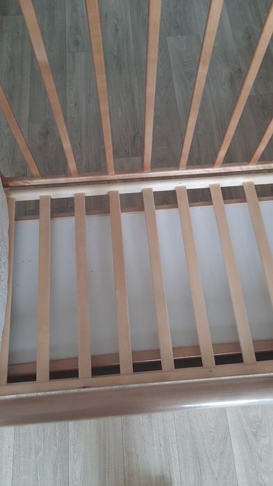 Кроватка детская