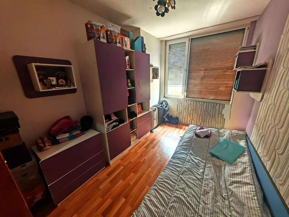 Продава се Тристаен апартамент в Бургас, Изгрев - 70 кв.м за 1181 €/кв.м - Снимка #6