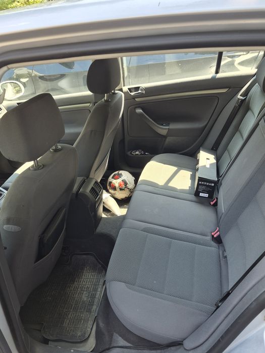 Golf 5 1.6 Benzina