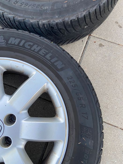 Гуми с Джанти за Honda 225/65 R17