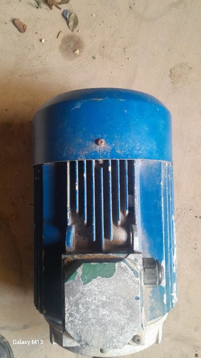 Электродивигител