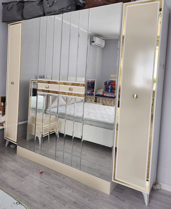 Мебель для спальной комнаты