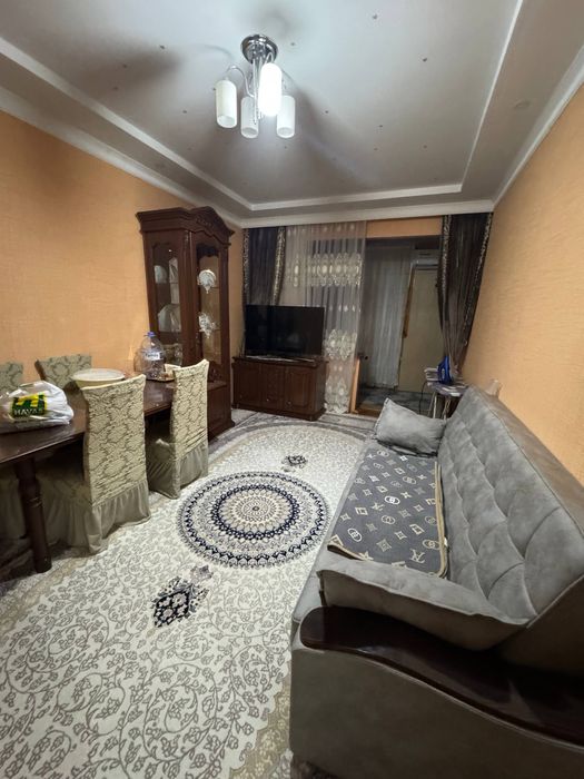 Продается 4 комнатная квартира. Мирзо Улугбекский район. Массив ТТЗ-2