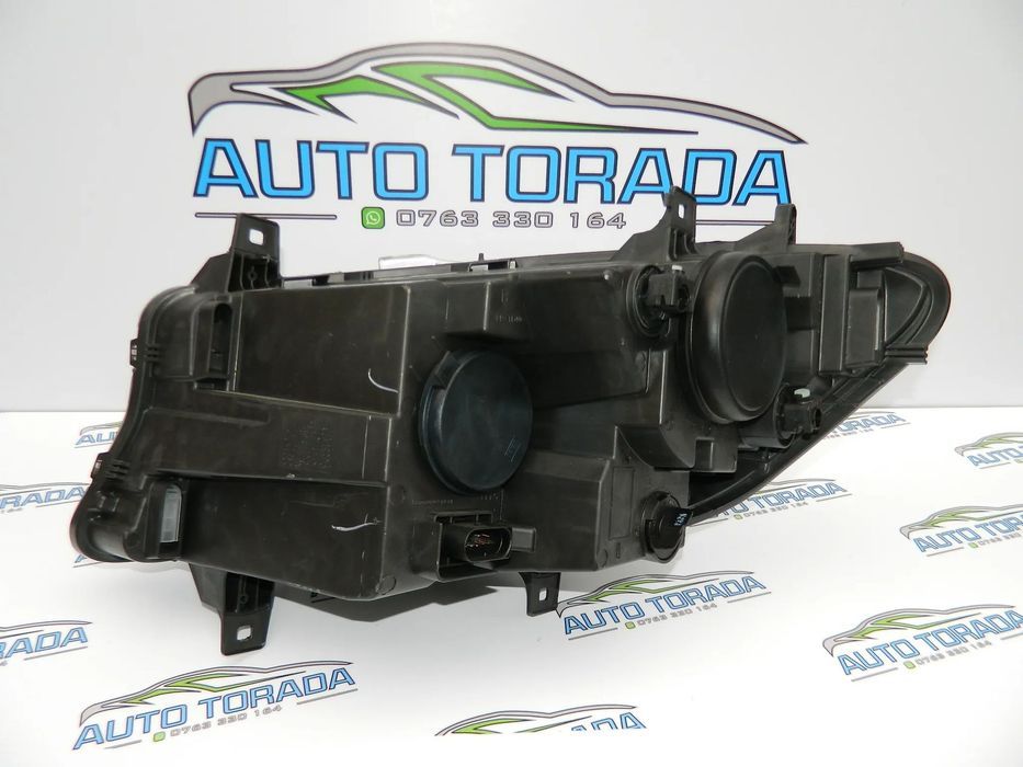 Far dreapta Mercedes Sprinter W907, W910 an 2018 2019 2020 2021 2022 2023 2024 cod A9109060300