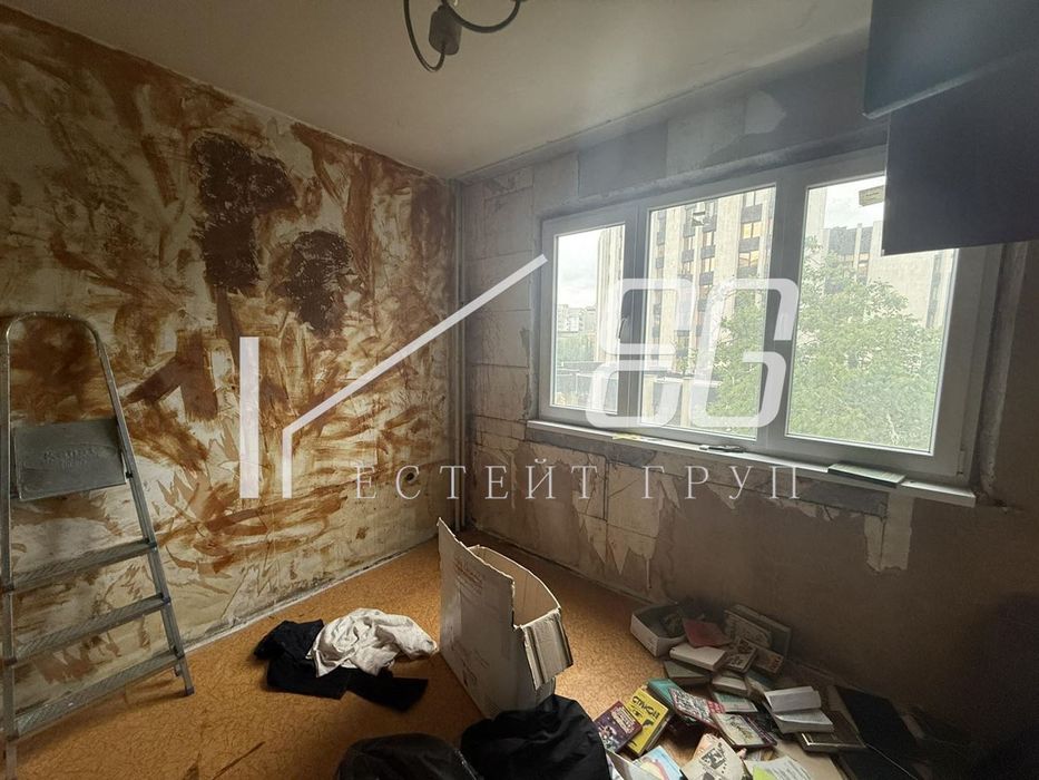 Четиристаен  апартамент за продажба  райони  Зимно кино Тракия, гр.Ва