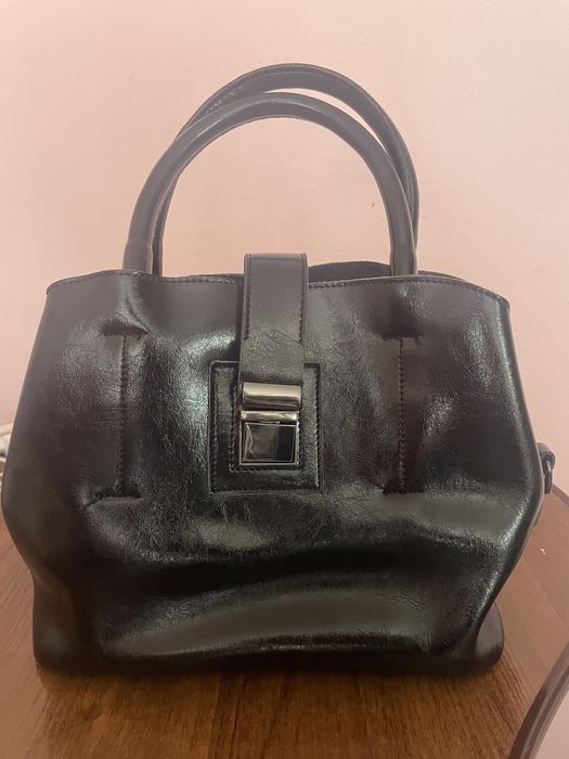 Сумка женская средняя