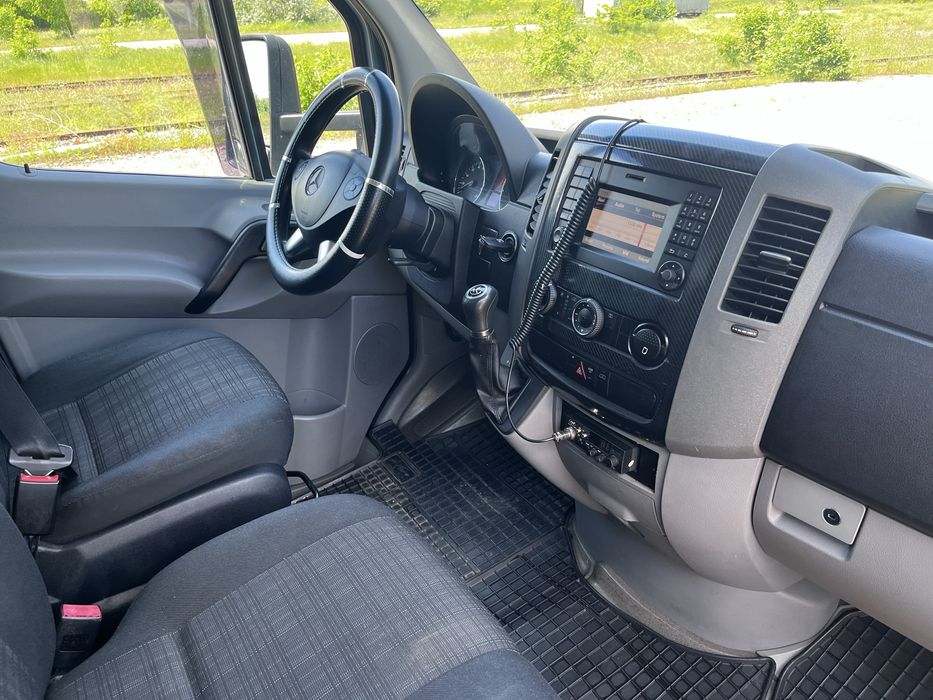 Vand Mercedes-Benz Sprinter 513 Lift Cutie Automata