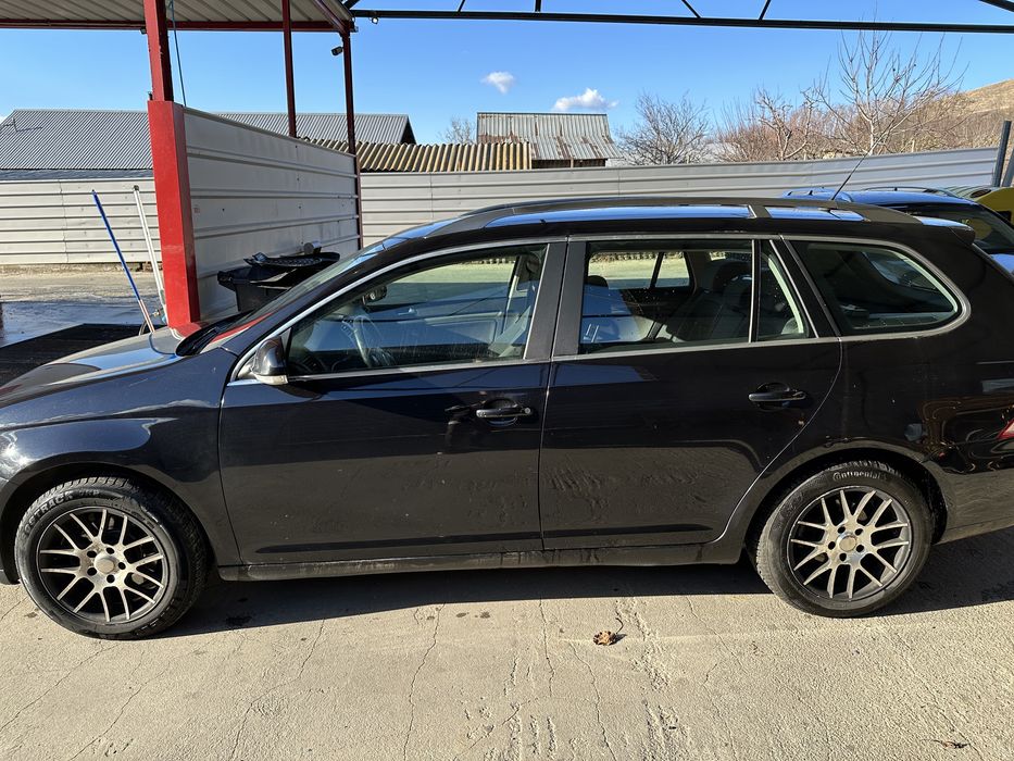 VW Golf 5 - An 2010 - 1.9 TDI