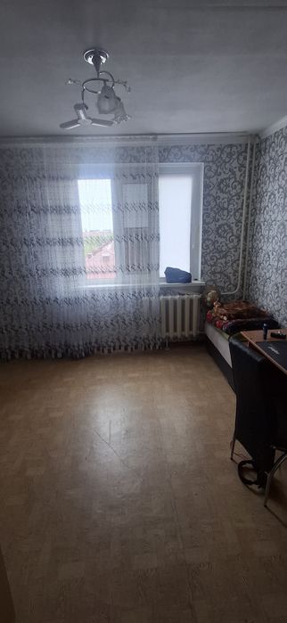 Продам квартиру  в 10