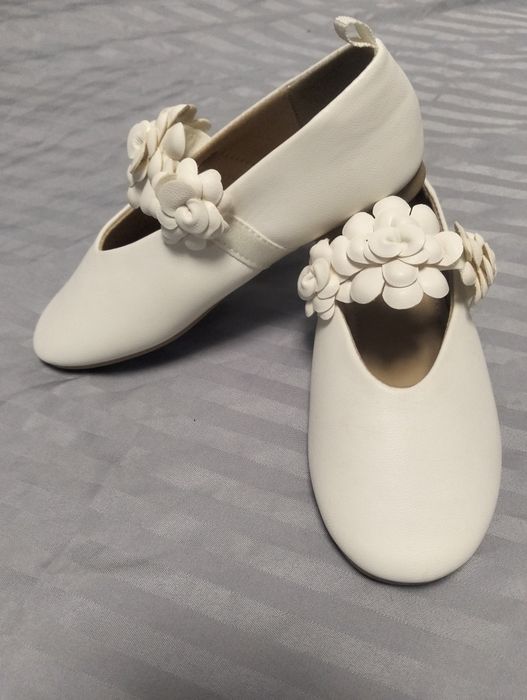 Pantofi marimea27