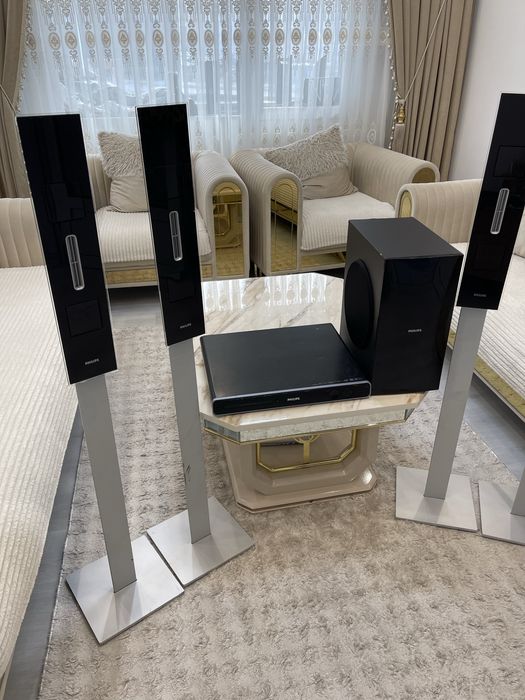 Домашно кино PHILIPS керамични колони