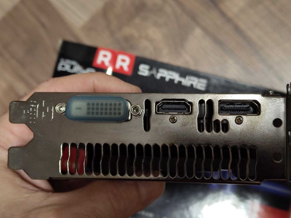 Saphire Pulse Radeon RX560 4GB
