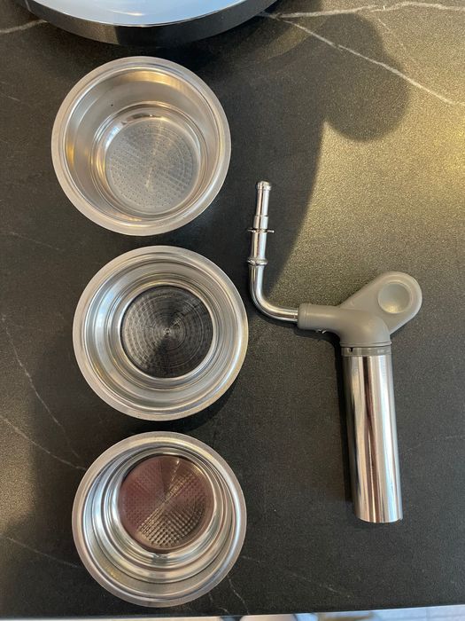 Espressor Smeg ECF01PBEU - stare excelentă + steam wand îmbunătățit