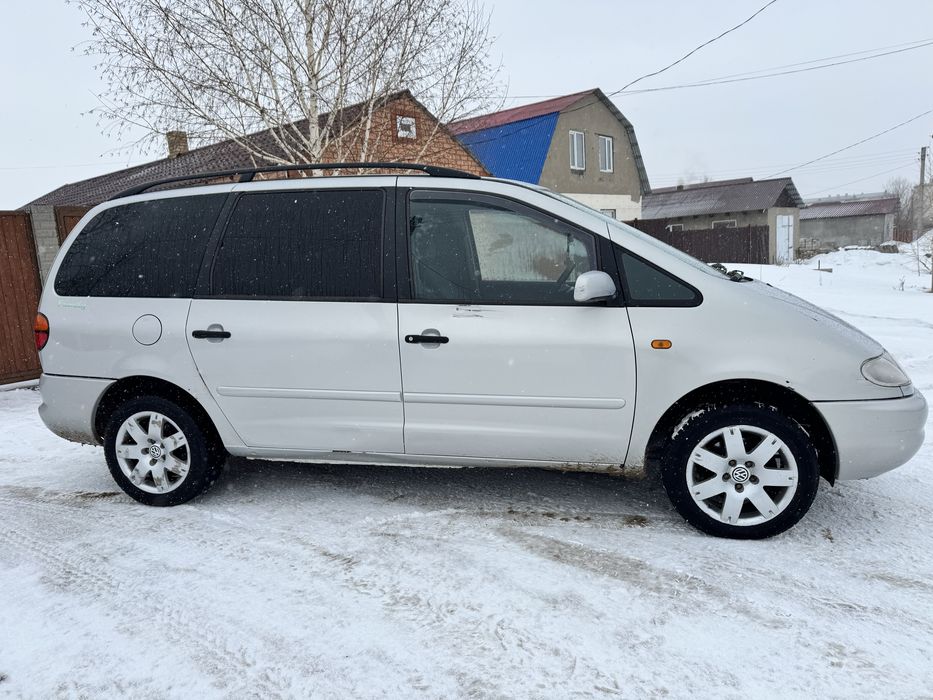 Продам шаран в хорошем состояние