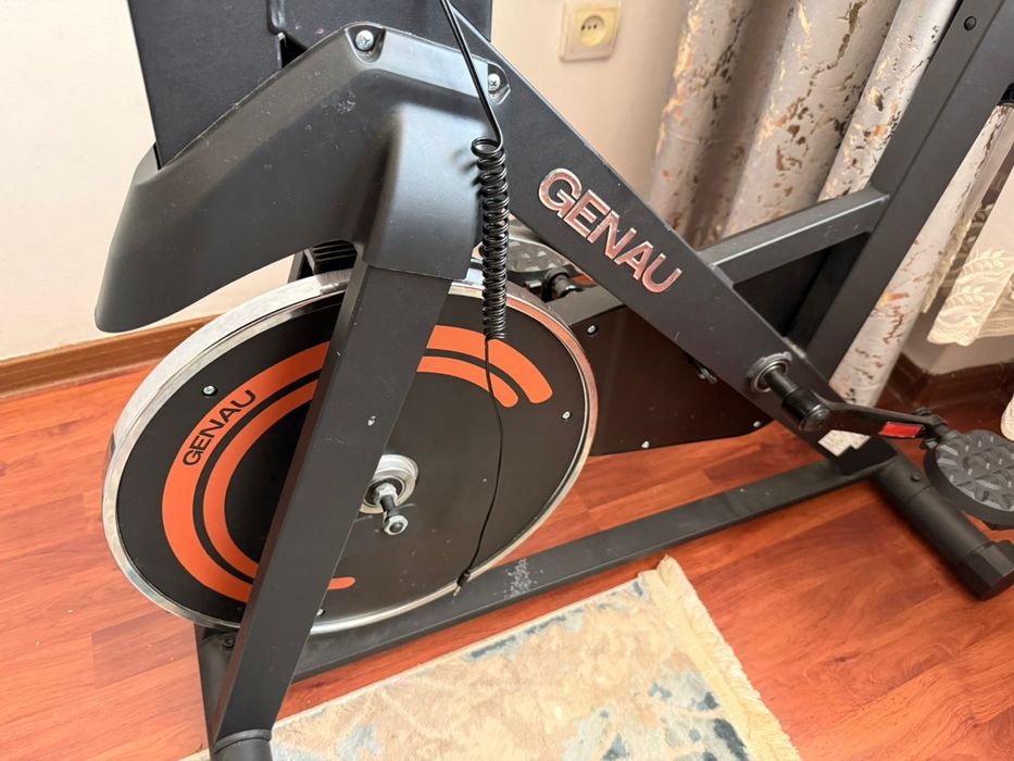 Велотренажер Genau