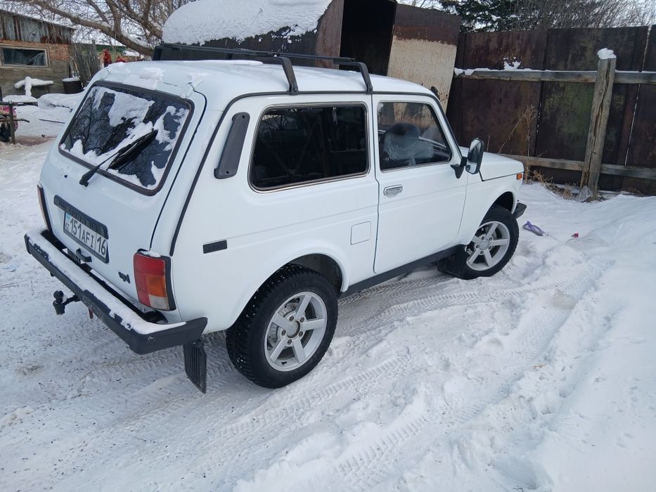 Продается нива 21213