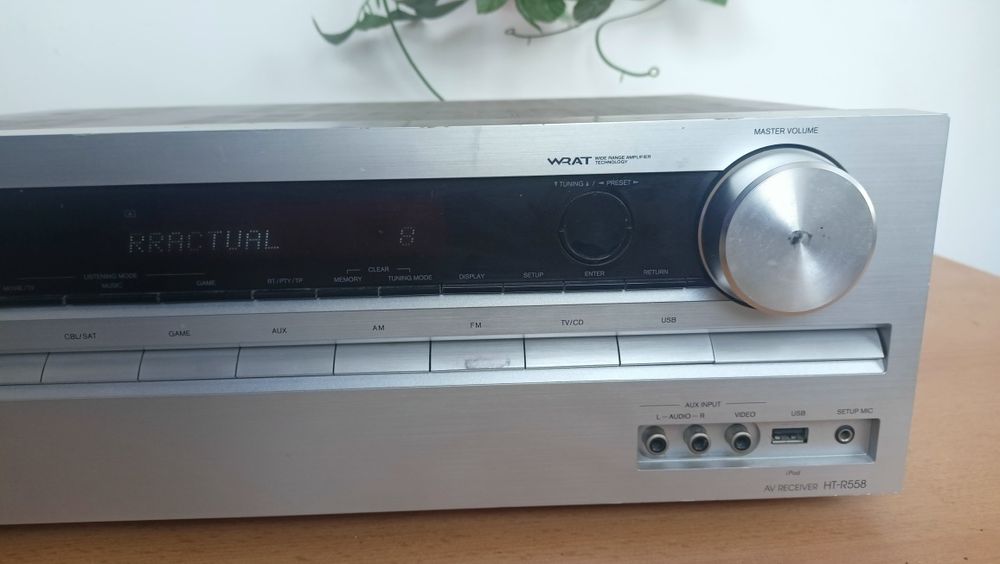 Vand receiver Onkyo HT-R558