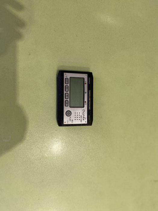 Метроном и тюнер для скрипки