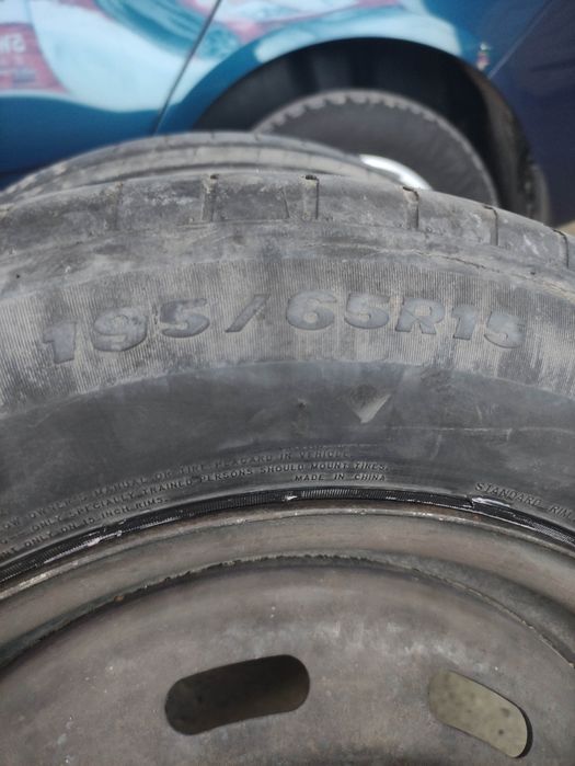 Продам на Мазда кронос колеса 2шт