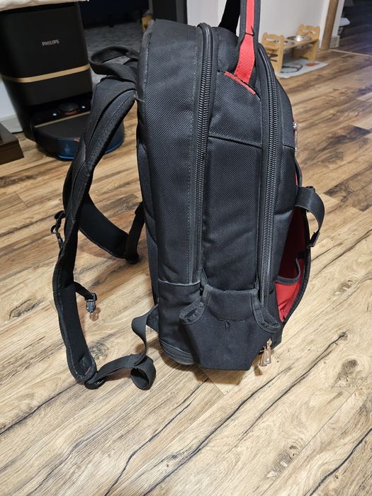 Vând rucsac de șantier cu bază întărită Milwaukee 4932500309