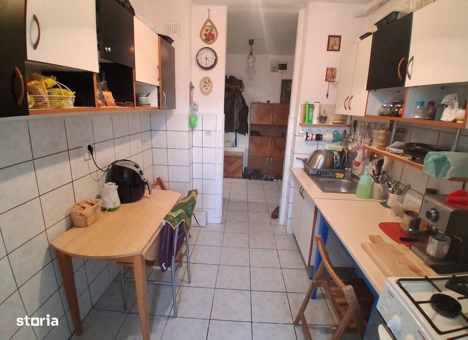 2 camere decomandat Canta 54 mp bloc 1980 Cod:160448