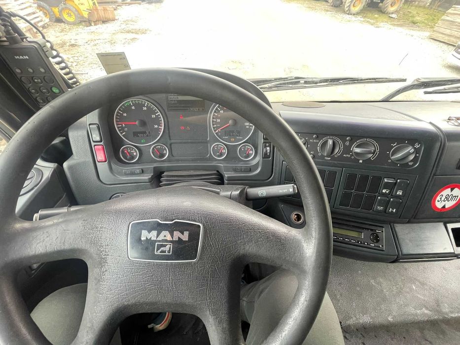 MAN TGM 12.250, lift