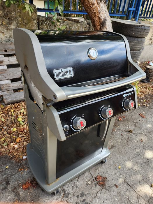 Газово барбекю Weber